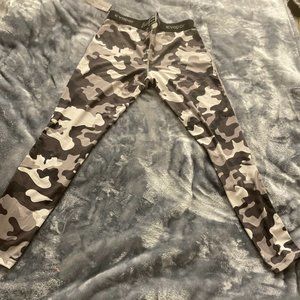 Never Worn Eastbay Camo Workout Leggings